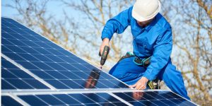 Installation Maintenance Panneaux Solaires Photovoltaïques à Vouilly